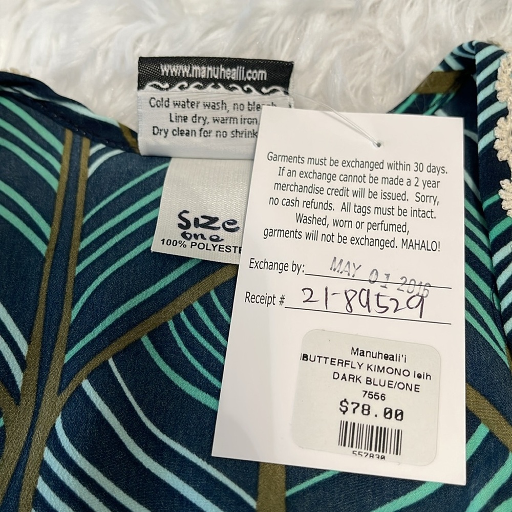 NWT Manuhealii Butterfly Kimono Lei
Hulu Dark Blue OS - Picture 6 of 6